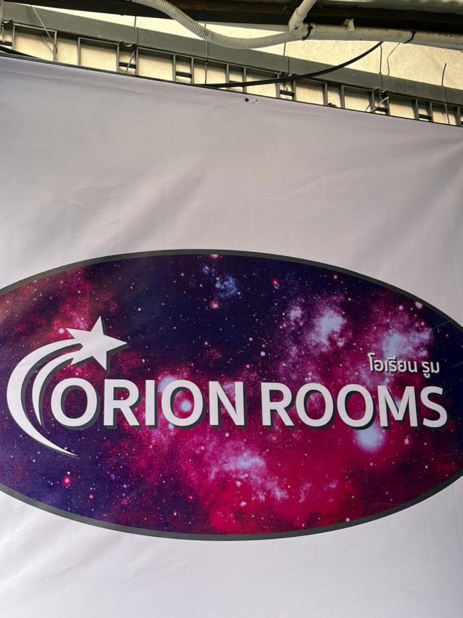 Orion Rooms Sukhumvit 11 Banguecoque Exterior foto